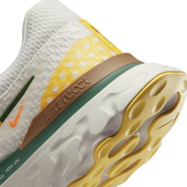 Sneakers og sko Nike Infinity Run 3 A.I.R. x Hola Lou Beige | DO9496-001, 1