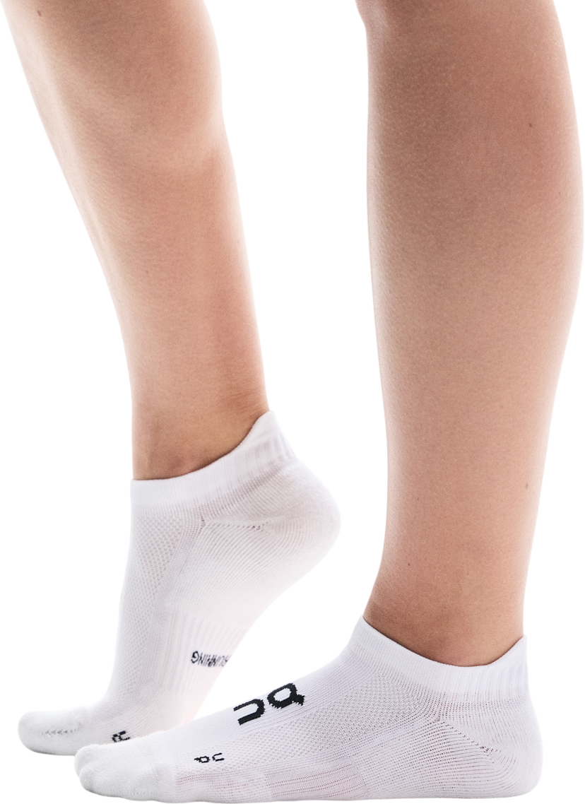 Sokker On Running Running Core Low Socks Hvid | 2uf10080069