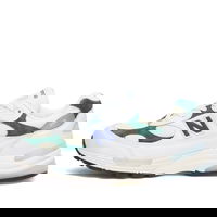 992