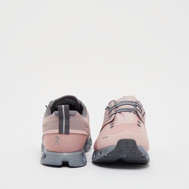 Sneakers og sko On Running Cloud 5 Waterproof Lyserød | 59.98527, 2