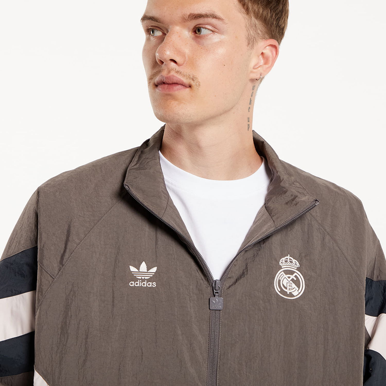 Vindjakke adidas Originals Real Madrid Originals Track Top Charcoal/ Dark Grey Grå | JI9479, 1
