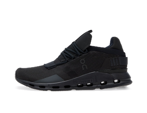 Sneakers og sko On Running W Cloudnova Sort | 26.99814