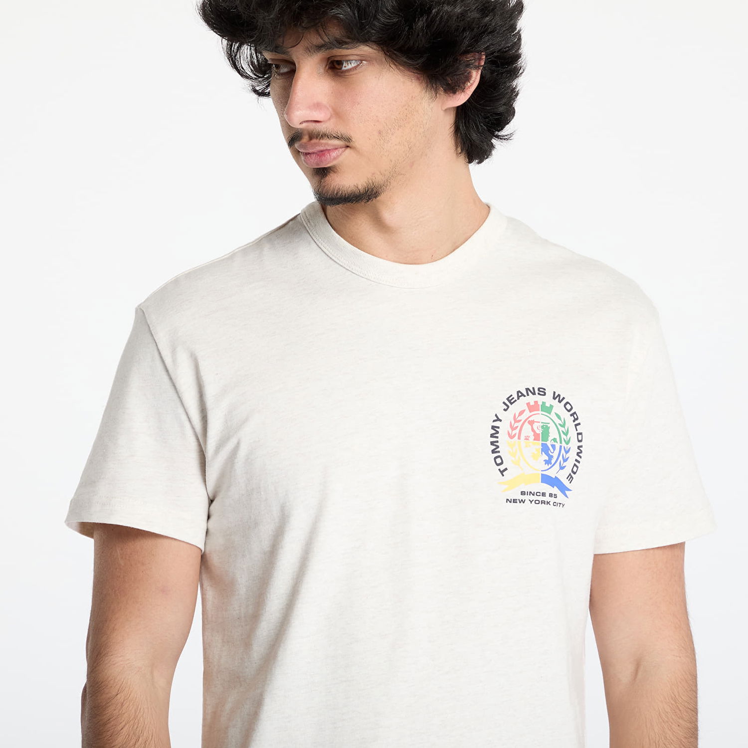T-shirt Tommy Hilfiger Tommy Jeans Regular Crest Tee Beige | DM0DM20813 AE3, 1