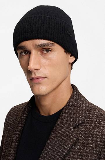 Beanie BOSS Cashmere beanie hat with logo plaque Sort | 50548851, 1