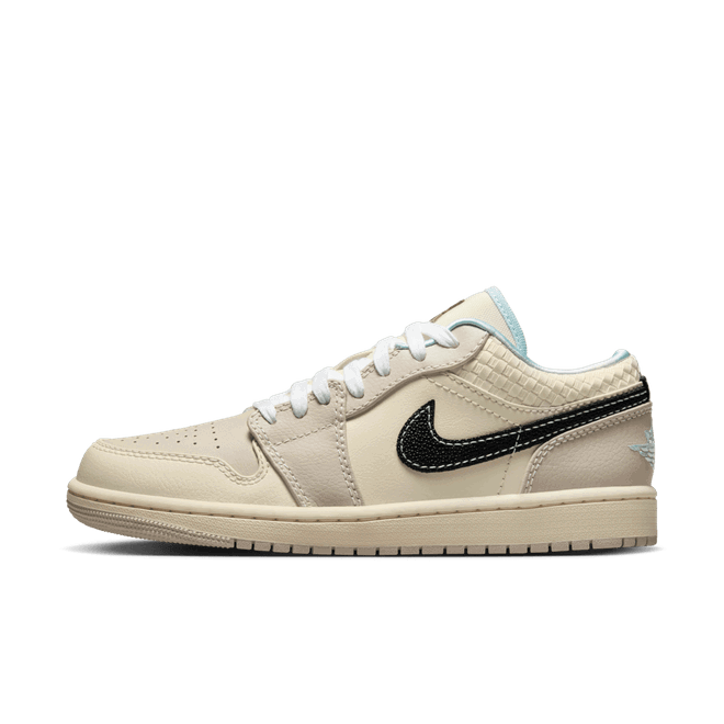 Sneakers og sko Jordan Air Jordan 1 Low SE "Sanddrift" W Beige | HQ3440-101, 0