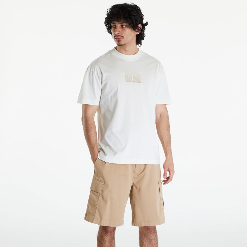 T-shirt CALVIN KLEIN Embroidery Patch T-Shirt White Hvid | J30J325700 CGA