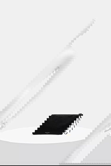 Håndtaske Common Projects Small Flat Leather Pouch Sort | 9187.7547, 4