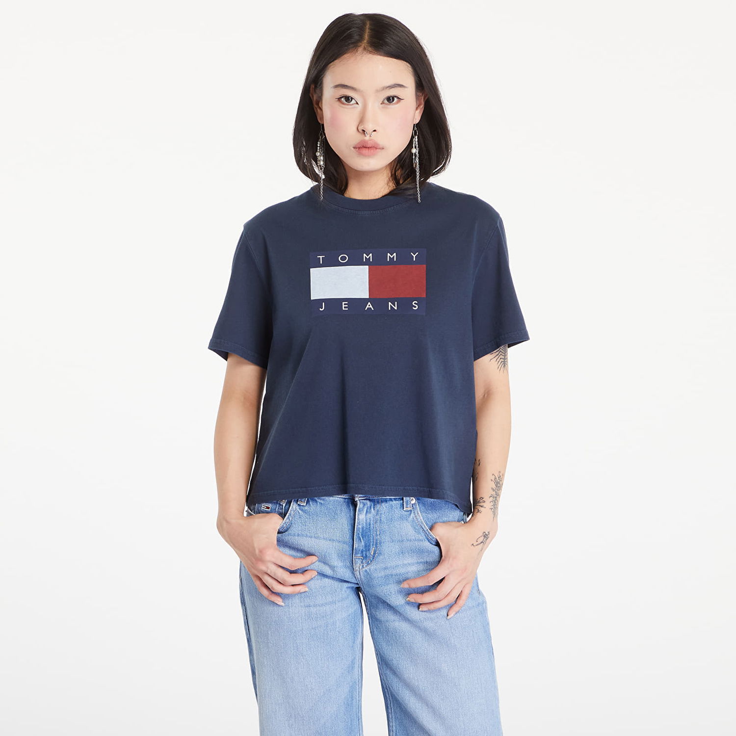 T-shirt Tommy Hilfiger Flag Badge Boxy Fit T-Shirt Dark Night Navy Mørkeblå | DW0DW18629 C1G, 0