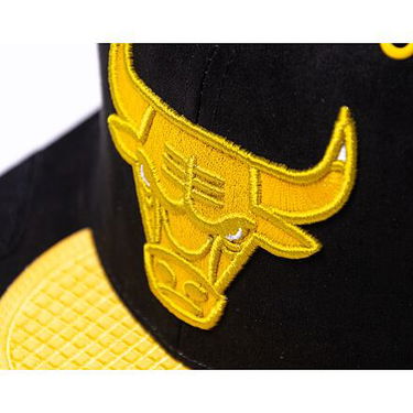 Kasket Mitchell & Ness NBA Day 4 Snapback Chicago Bulls Black / Yellow Sort | HHSS5822-CBUYYPPPBKYW, 4