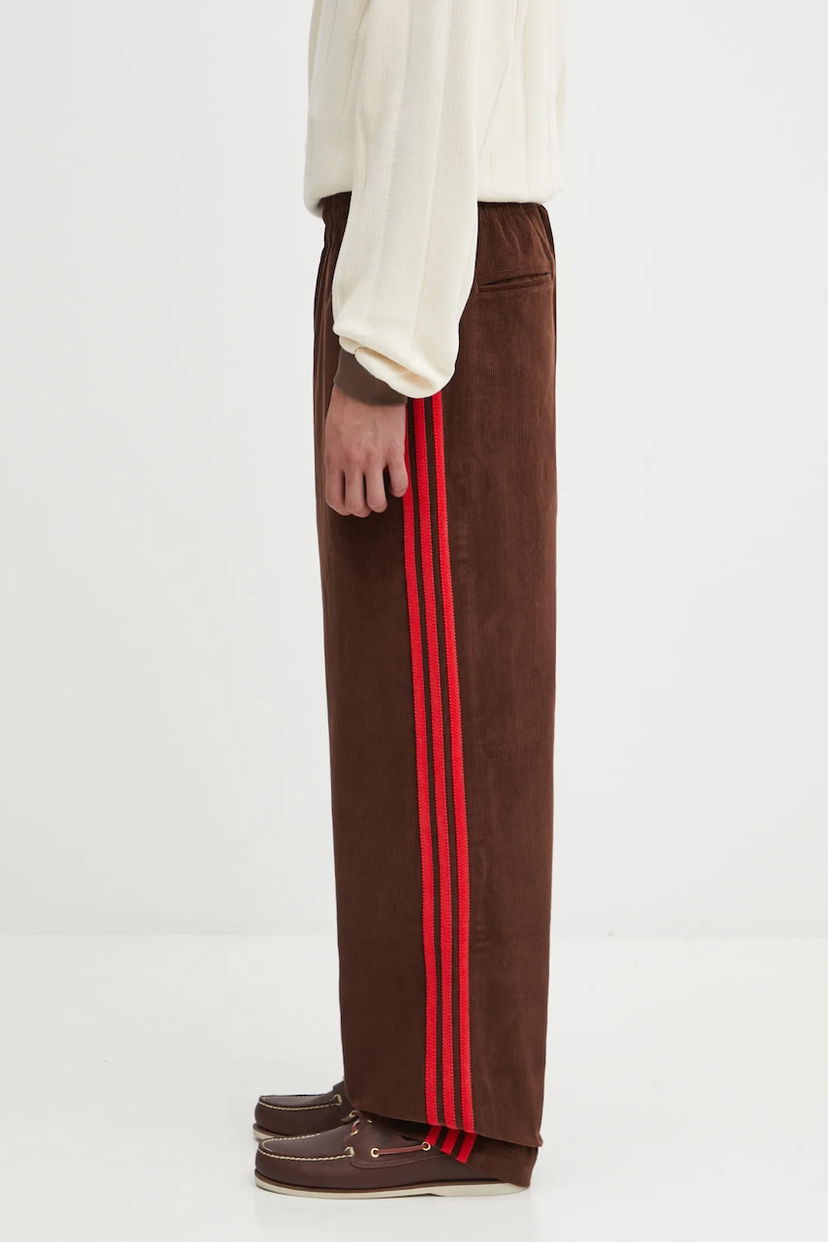 Joggingbukser adidas Originals Originals Cord Wide-Leg Pants with Red Side Stripes Brun | JX3108