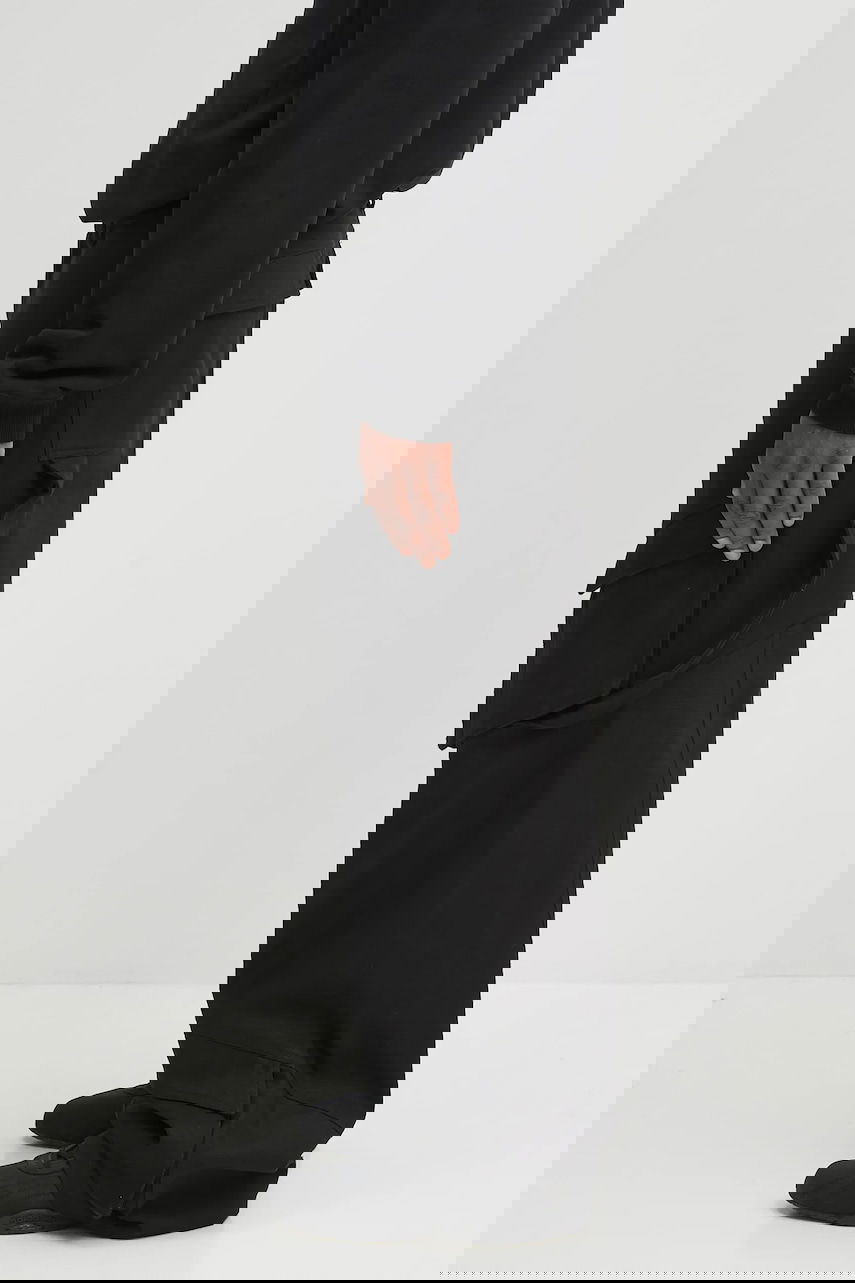 Cargo bukser HELIOT EMIL Cotton Wide-Leg Cargo Trousers with Side Straps Sort | PREAW25.M.10.160.BLK01., 1