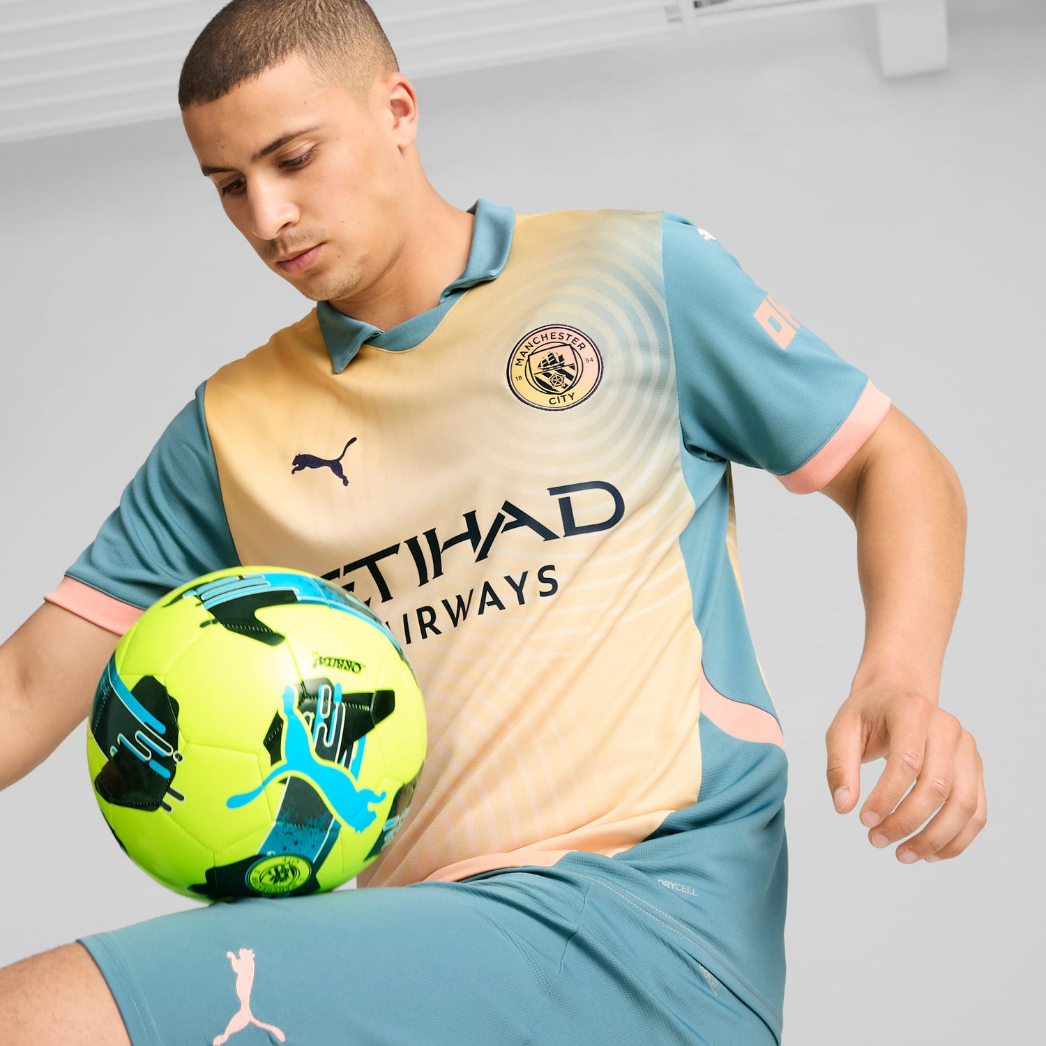 Jersey Puma Manchester City 2024/25 Replica Fourth Jersey Beige | 775202-04, 1