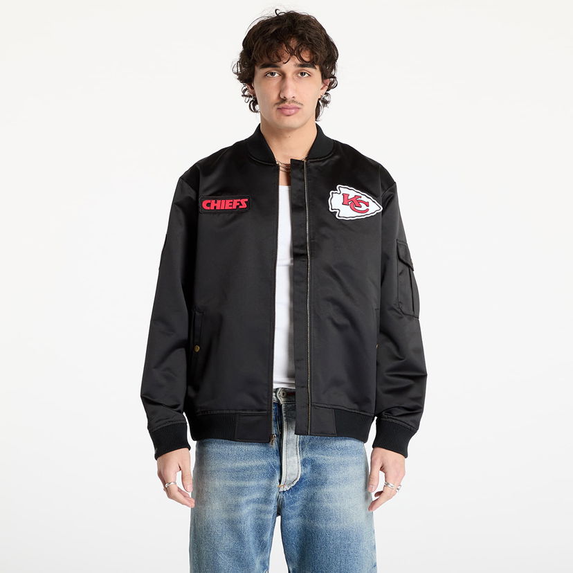 Bomberjakke Mitchell & Ness Team Leader Satin Bomber Jacket Sort | JK8095-KCCBLCK