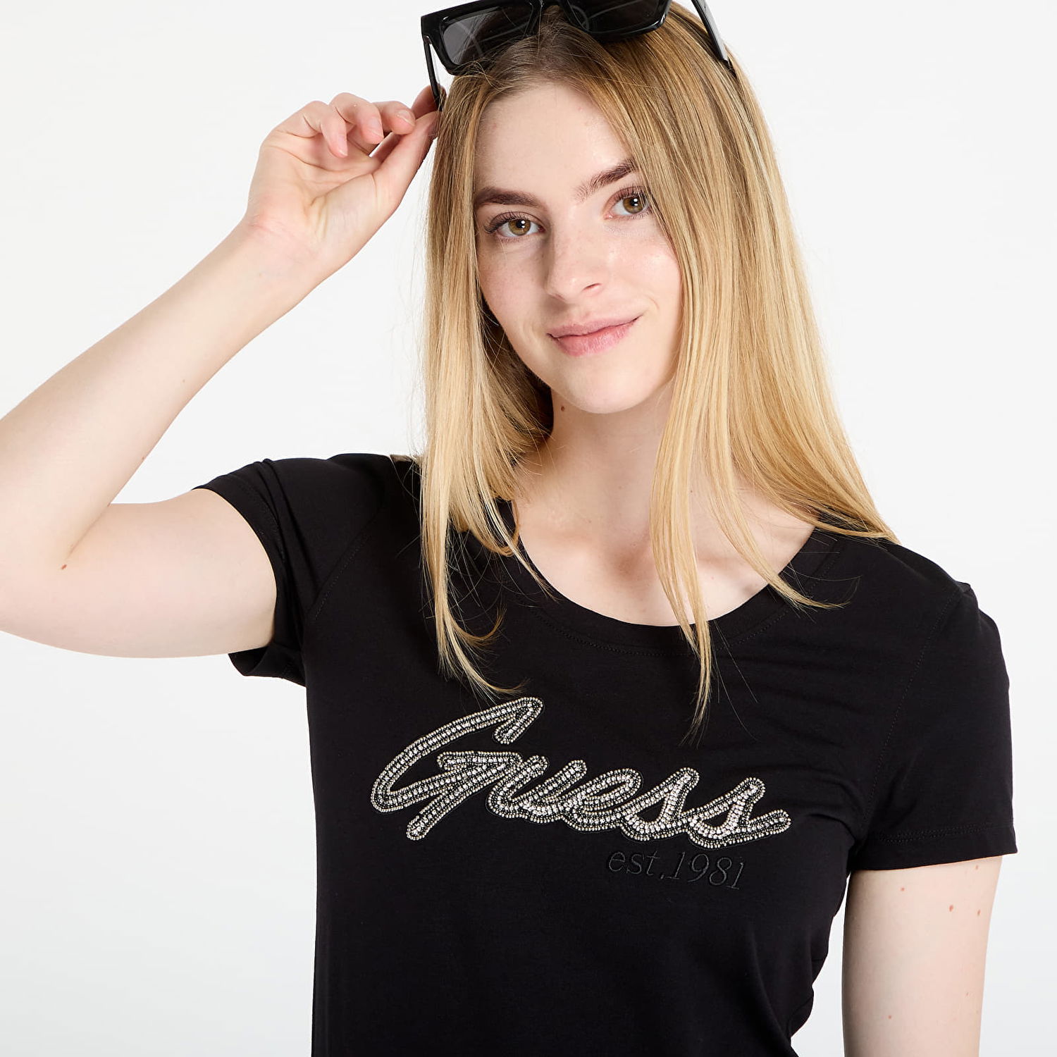 T-shirt GUESS GUESS Logo Hot Fix Tee Sort | W5YI16J1314-JBLK, 1