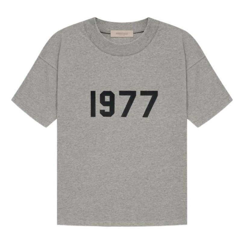 T-shirt Fear of God Essentials 1977 Print T-Shirt Grå | FOG-SS22-296, 0