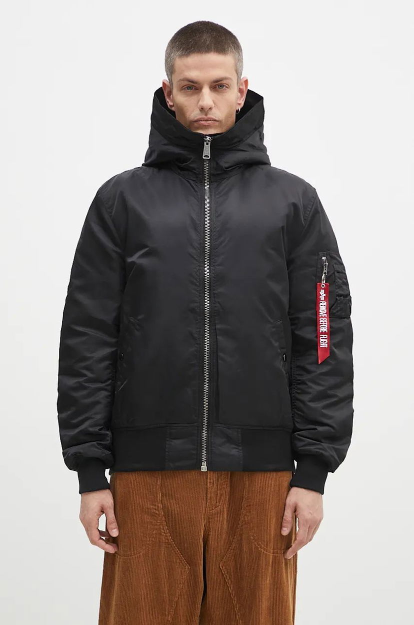 Bomberjakke Alpha Industries MA-1 Hooded Bomber Jacket Sort | 158104.03