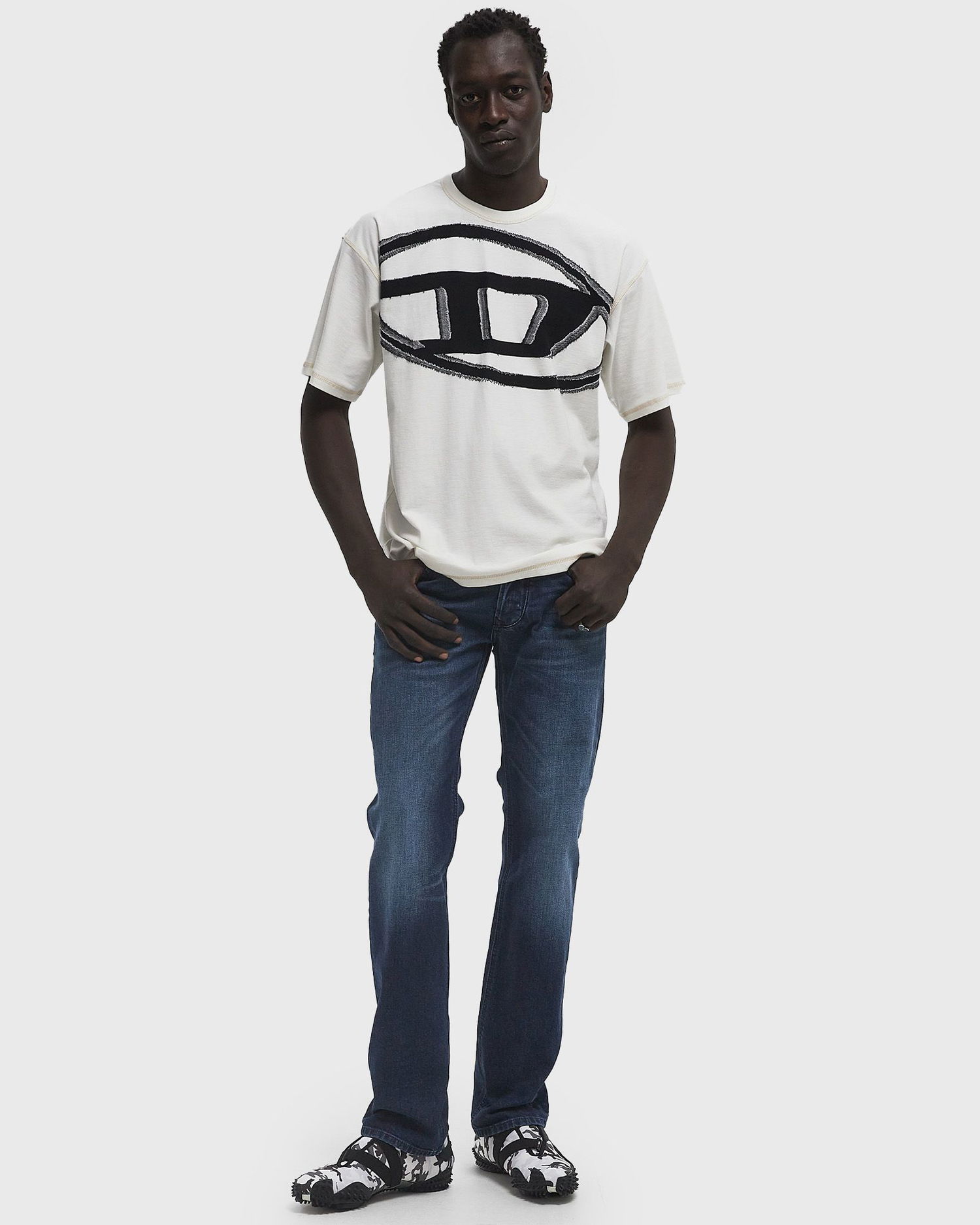 T-shirt Diesel T-DOXT Graphic T-Shirt Size XL Hvid | A16185-0GIAS-141, 1