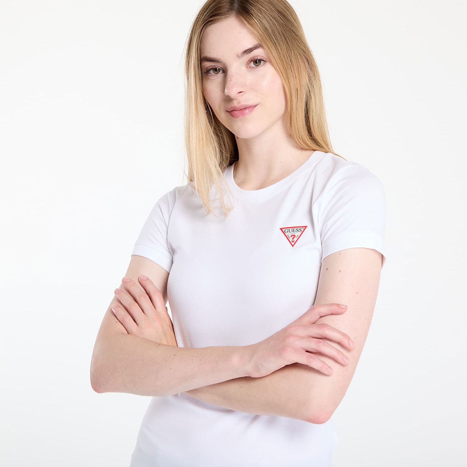 T-shirt GUESS Mini Triangle Tee Sort | W2YI44.J1314, 1