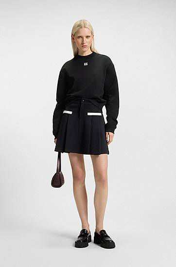 Sweater BOSS Relaxed Fit Cotton Terry Sweatshirt with Stacked Logo Sort | 50527463, 1