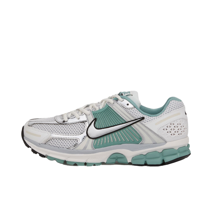 Sneakers og sko Nike Zoom Vomero 5 News UK 3 Hvid | HF1877-101