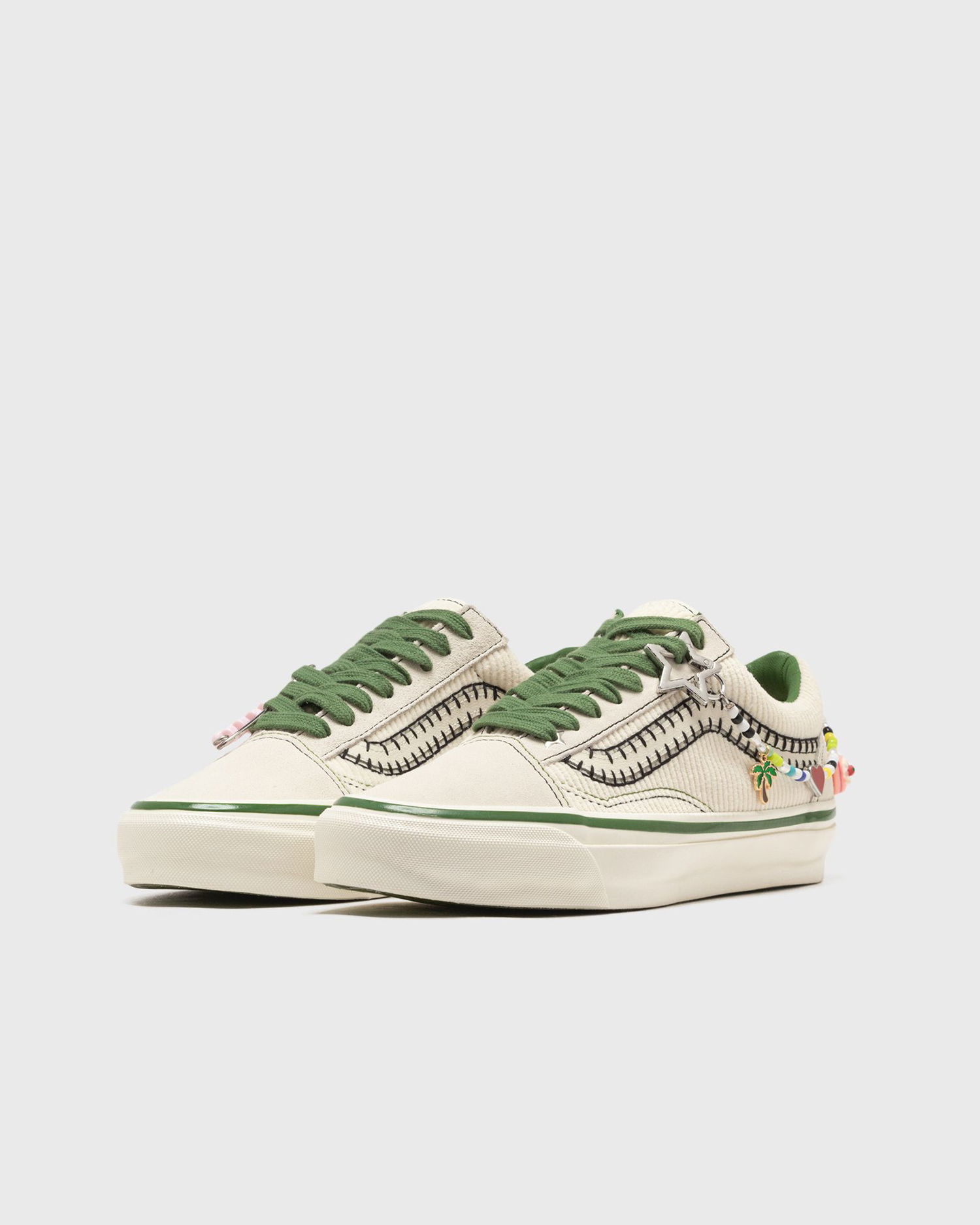 Sneakers og sko Vans Old Skool Charms Hvid | VN000EGYCRM1, 1