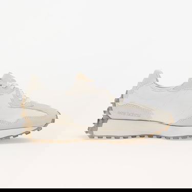Sneakers og sko New Balance Women's WS327KG in Sea Salt, Size UK 4 | END. Clothing Hvid | WS327KG, 2
