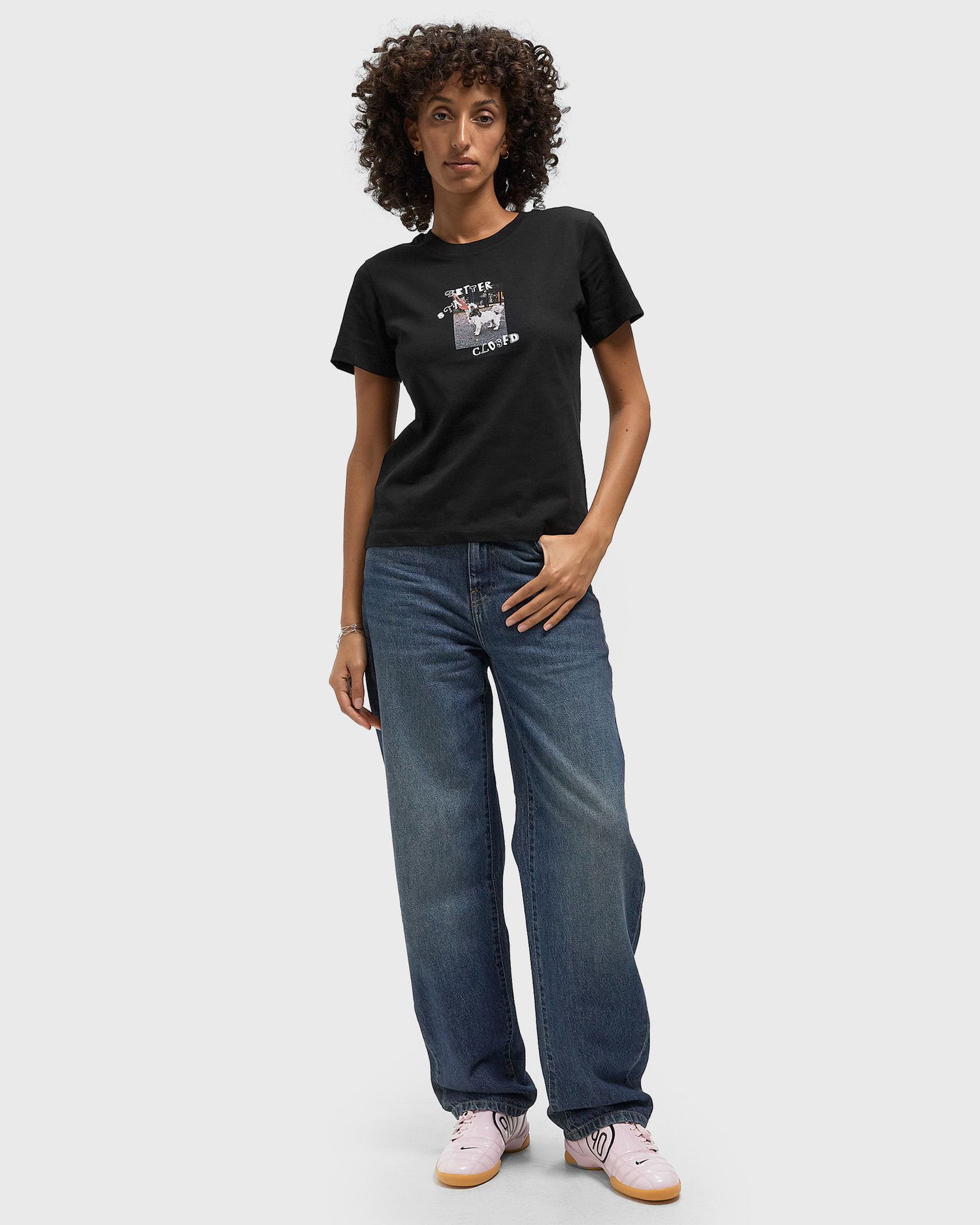 T-shirt CLOSED Printed T-Shirt with 'Better Stay Closed' Dog Graphic Sort | C95927-44H-PR-100, 1