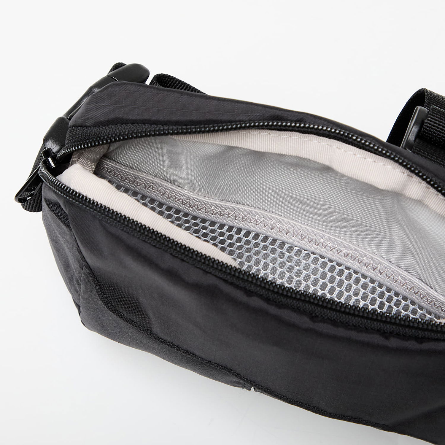 Taljetaske Aevor Frontpack Sort | AVR-FPA-001-801A, 1
