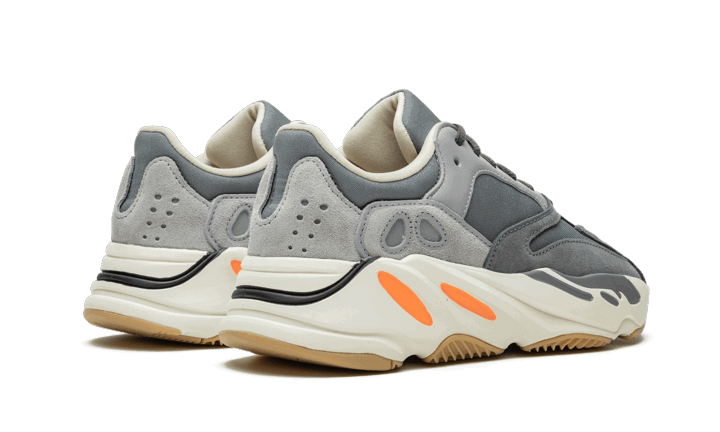 Sneakers og sko adidas Yeezy Yeezy Boost 700 "Magnet" Grå | FV9922, 1
