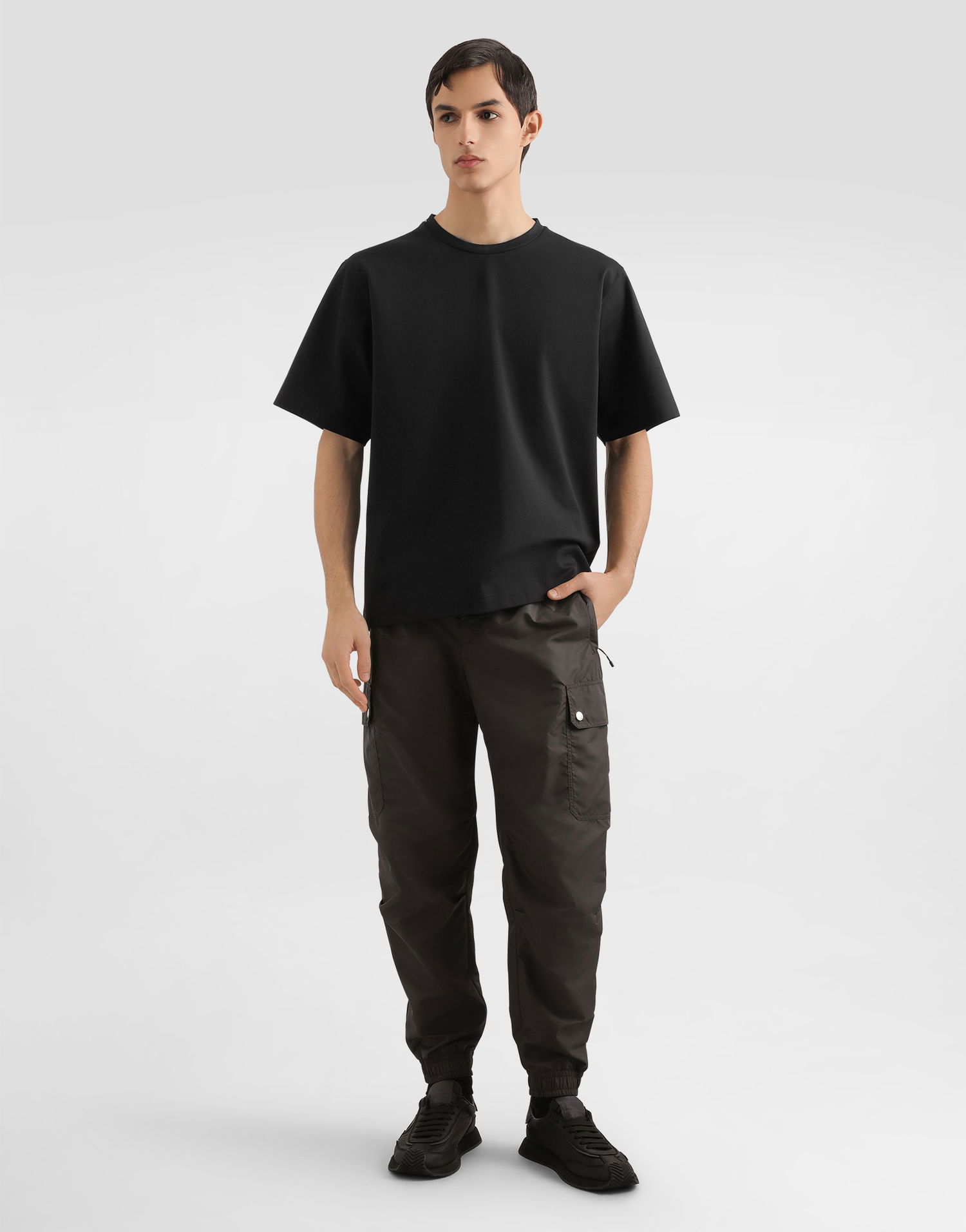 Cargo bukser Dolce & Gabbana Dolce & Gabbana Nylon Canvas Cargo Trousers Sort | GP14PTFUS34N8476, 1