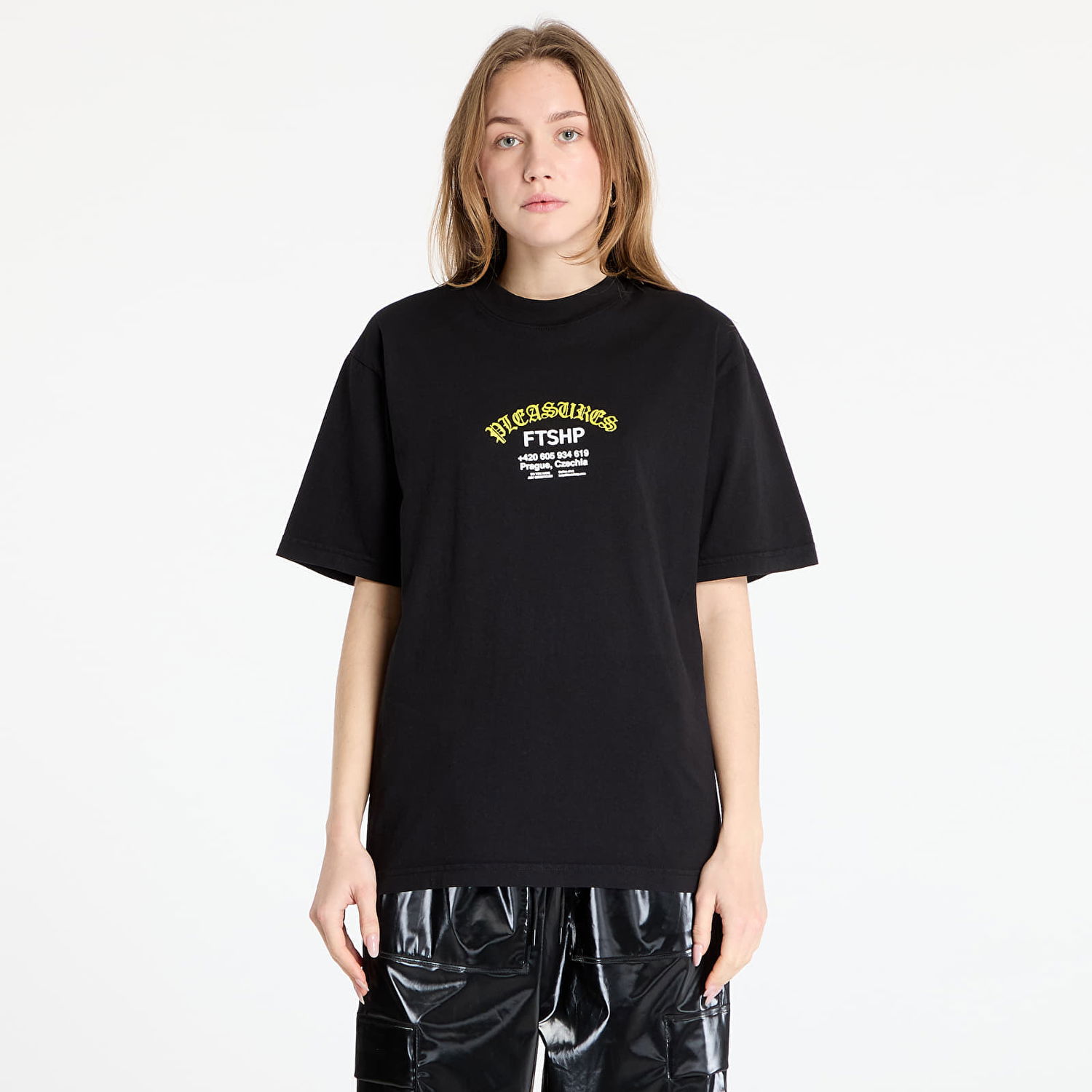 T-shirt Pleasures FTSHP x Questions T-Shirt Sort | P24W075 BLACK, 1