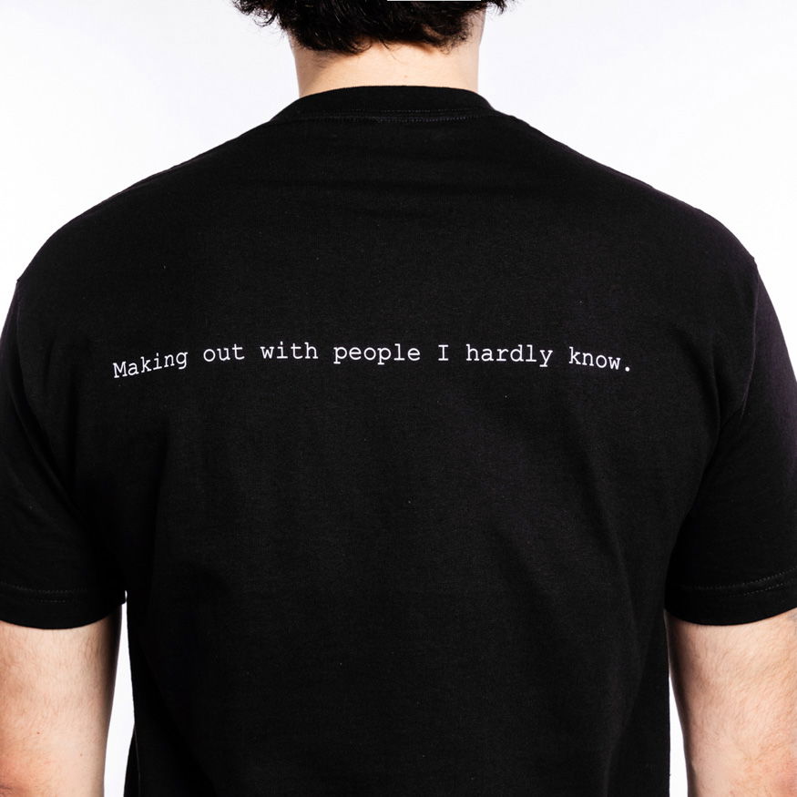 T-shirt Pleasures Make Out T-Shirt Sort | P21W036-BLACK, 1