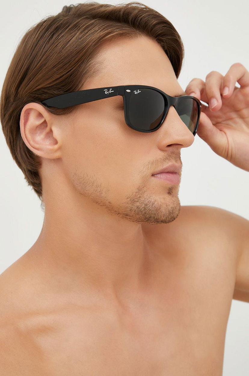 Solbriller Ray-Ban NEW WAYFARER Sunglasses Sort | RB2132.901..