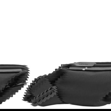Taljetaske côte&ciel Cote&Ciel Nestos Smooth Cross Body Bag Sort | 29090-000, 0