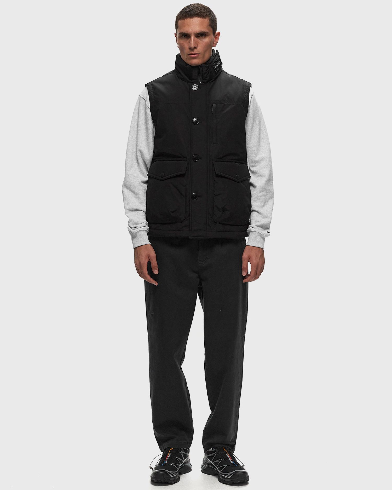 Vest WOOLRICH RAMAR VEST Sort | CFWOOU0938MRUT0001-BLK, 1