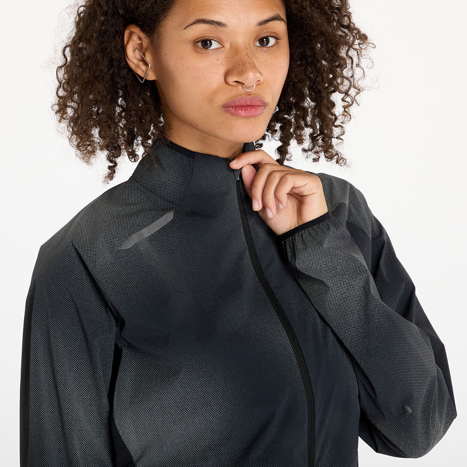 Jakke On Running Weather Jacket Lumos Black Sort | 1WE30280553, 1