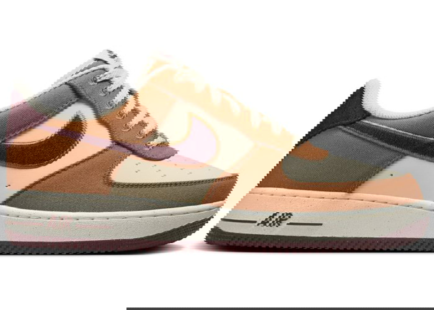 Sneakers og sko Nike Air Force 1 Low '07 LV8 Notebook Doodle Pack Light British Tan Brun | FQ8713-200, 0