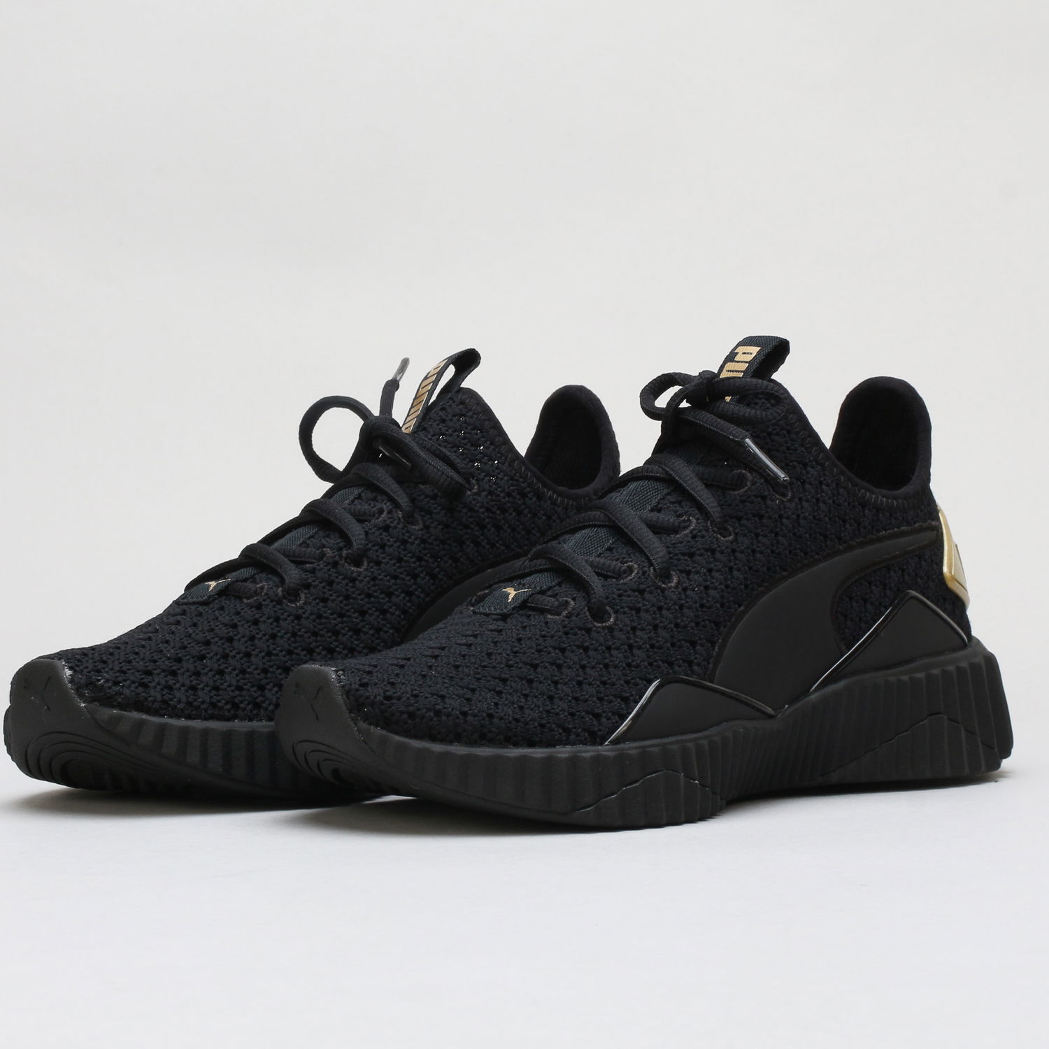 Sneakers og sko Puma Defy Varsity Wn's black - metallic gold Sort | 191148 01, 0