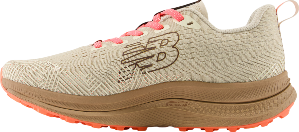 Sneakers og sko New Balance FuelCell SuperComp Trail Beige | wttrx-ur1, 1