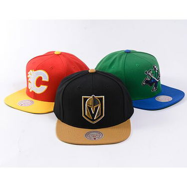 Kasket Mitchell & Ness Vegas Golden Knights Team 2 Tone 2.0 Snapback Hat Sort | HHSS5367-VGKYYPPPBKGD, 2
