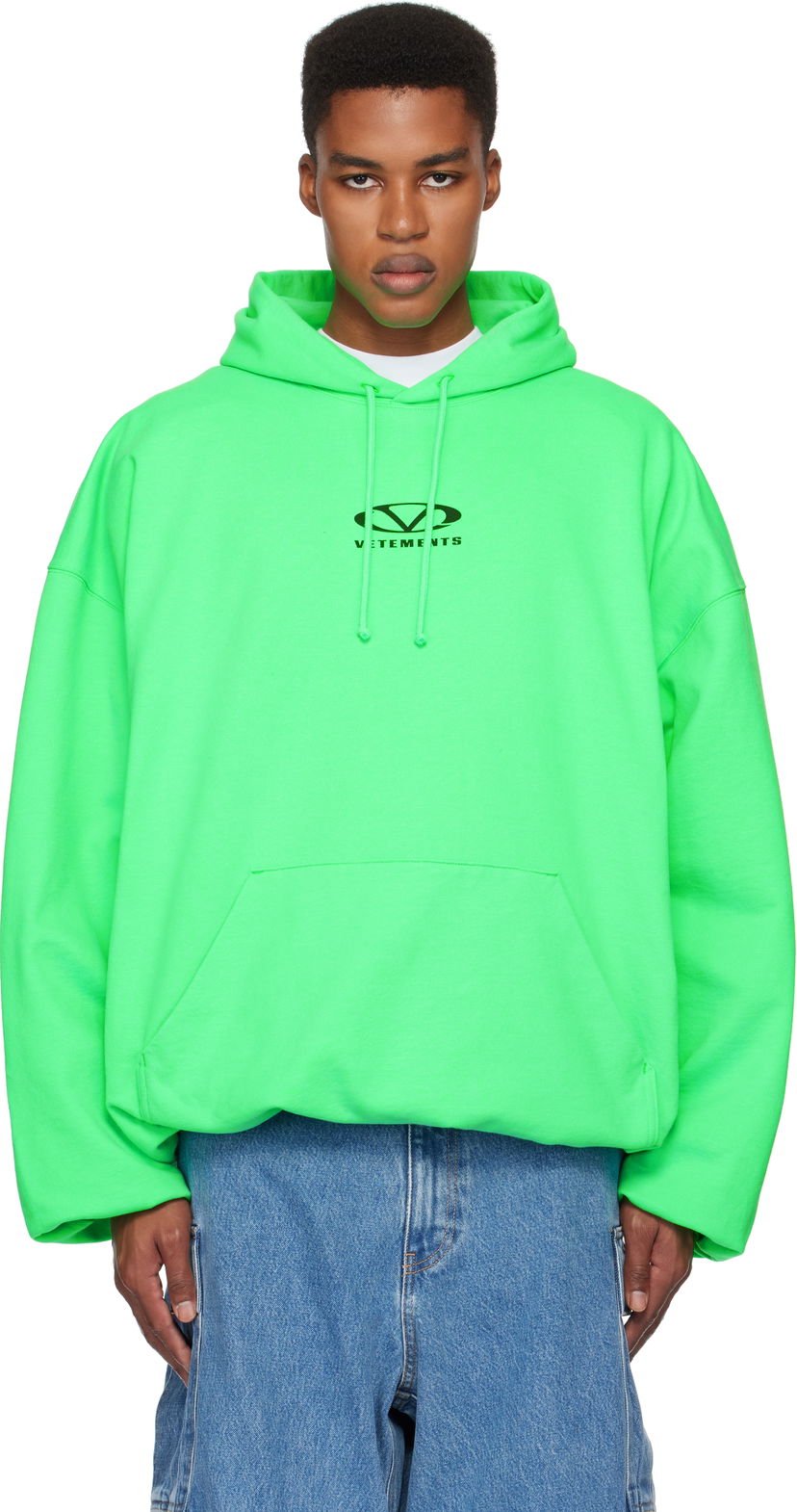 Sweatshirt VETEMENTS Oval Logo Cropped Boxy Hoodie Grøn | UA66HD600E