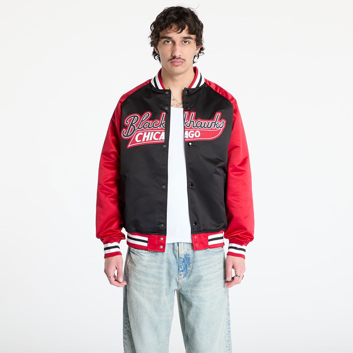 Bomberjakke Mitchell & Ness Mitchell & Ness NHL Blackhawks Double Clutch Satin Jacket Rød | JK9196-CBHBKSC, 0