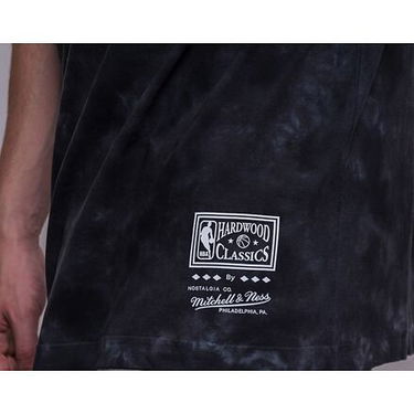 T-shirt Mitchell & Ness Champions Tie Dye Tee Detroit Pistons Sort | APP002-DPIBLCK, 3