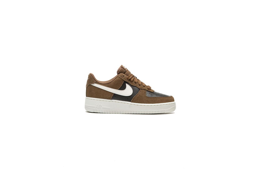Sneakers og sko Nike AIR FORCE 1 '07 Brun | IO1914-235