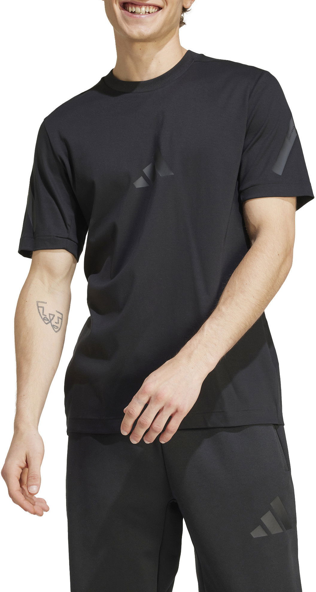 T-shirt adidas Performance Sportswear Z.N.E. T-Shirt Sort | je3069, 0