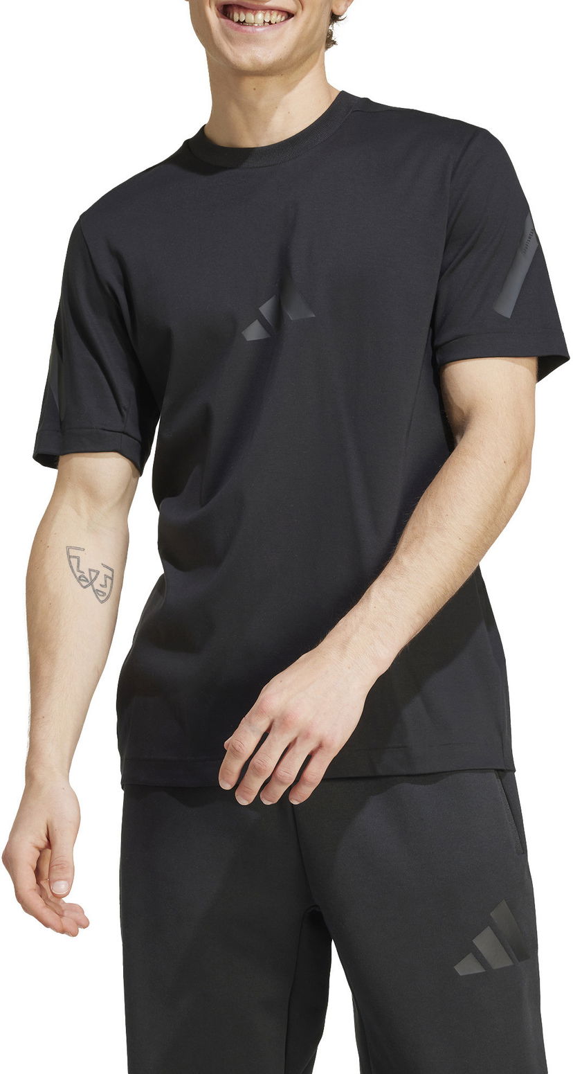 T-shirt adidas Performance Sportswear Z.N.E. T-Shirt Sort | je3069