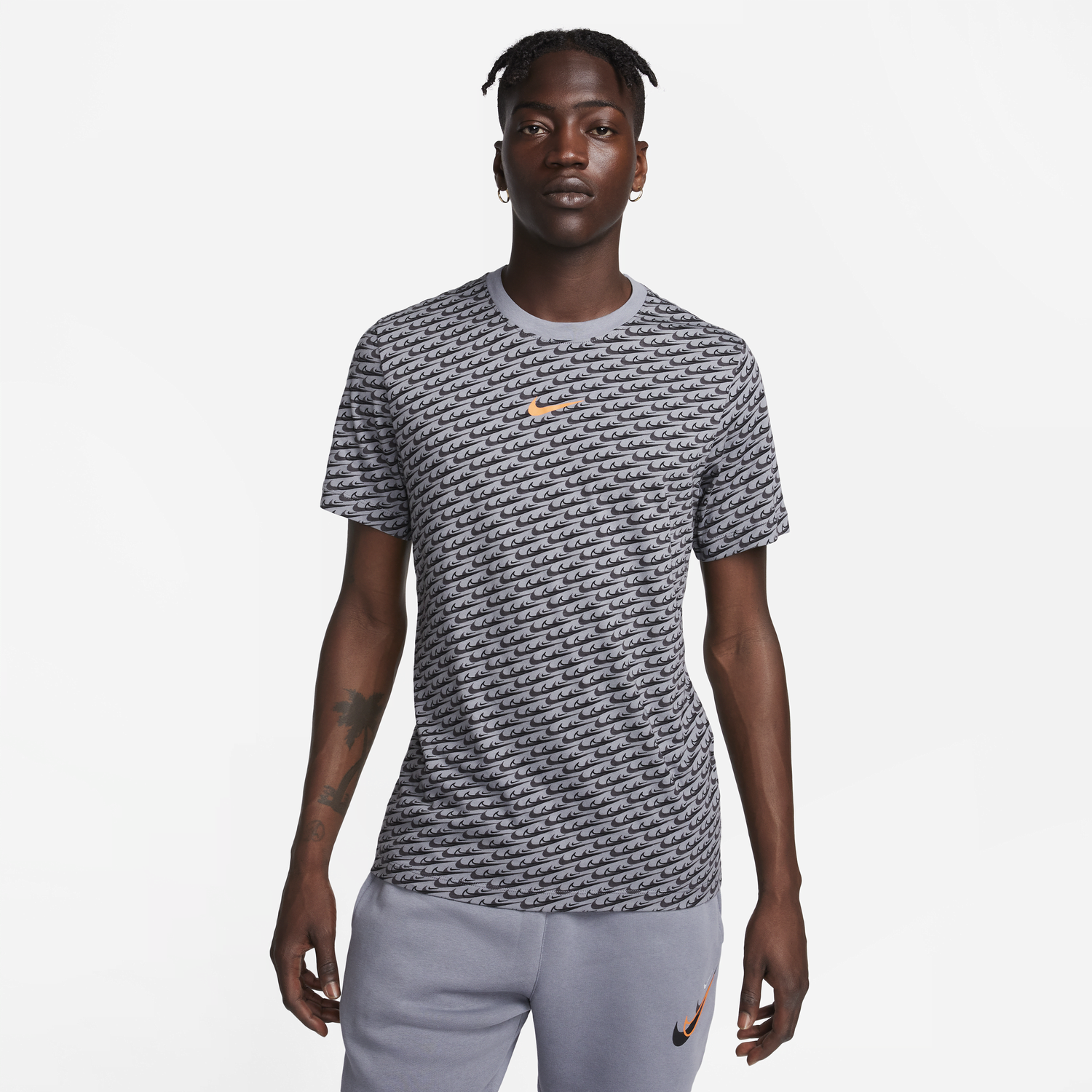 T-shirt Nike Sportswear s potiskem Grå | FZ0204-065, 0