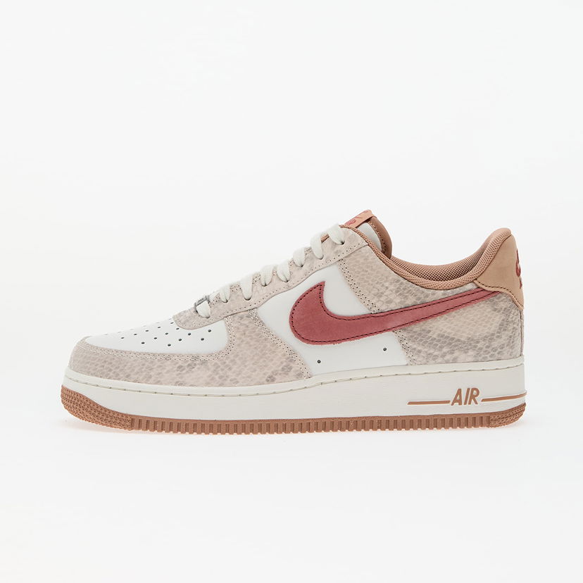 Sneakers og sko Nike Air Force 1 '07 Lv8 Beige | HF2898-100