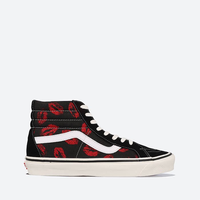 Sneakers og sko Vans Sk8-Hi 38 DX Anaheim Lips Sort | VN0A38GF45T, 1