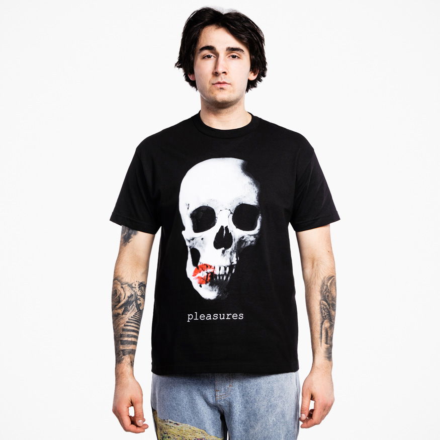 T-shirt Pleasures Make Out T-Shirt Sort | P21W036-BLACK, 0